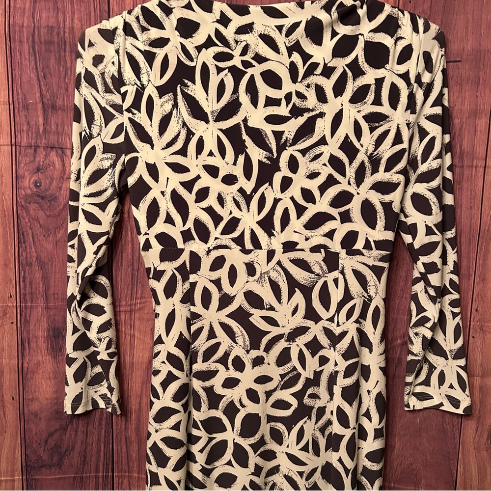 Ralph Lauren Black and Cream Ruched Wrap Dress - Picture 5 of 8